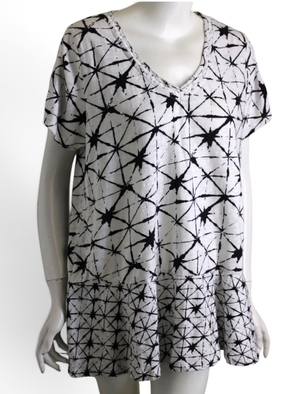 Soft Surroundings Shibori Starburst short sleeve ultra-soft Peplum tunic top